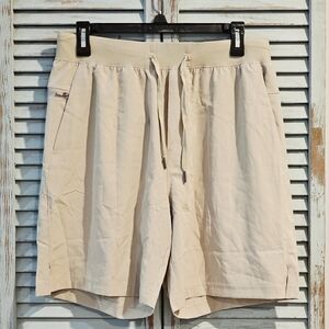 SOOTHFEEL ATHLETIC PERFORMANCE SHORTS Mens 7/M Beige Polyester Zipper Pocket NWT